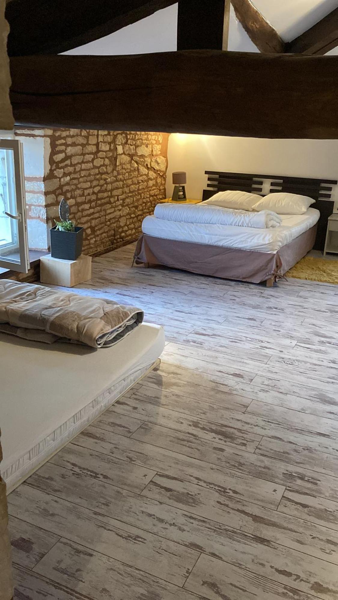 Chambre Chez L'Habitant, Au Moulin Du Bonheur Le Bourdet Exteriör bild