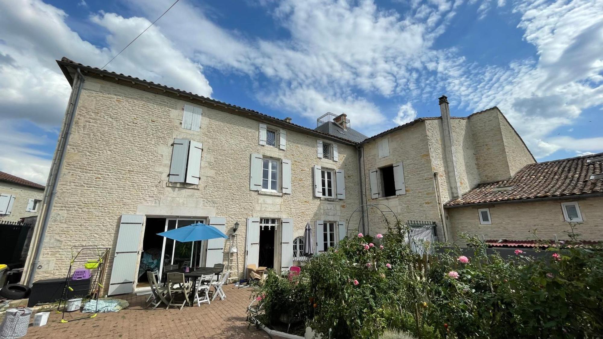 Chambre Chez L'Habitant, Au Moulin Du Bonheur Le Bourdet Exteriör bild